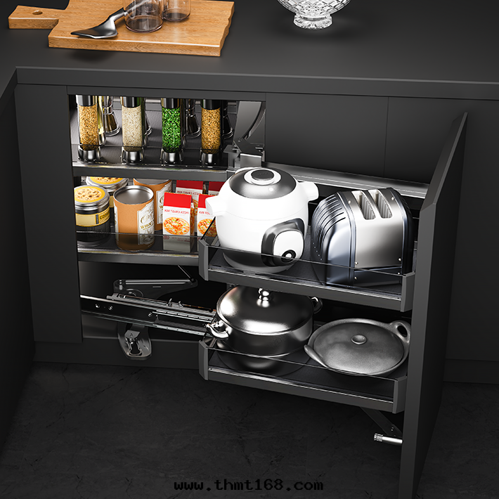 艾莉亞-轉(zhuǎn)角(jiǎo)小怪物(wù)